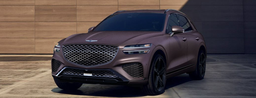 A front 3/4 view of the new 2022 Genesis GV80 in an article about what tech features are in the 2022 Genesis GV70