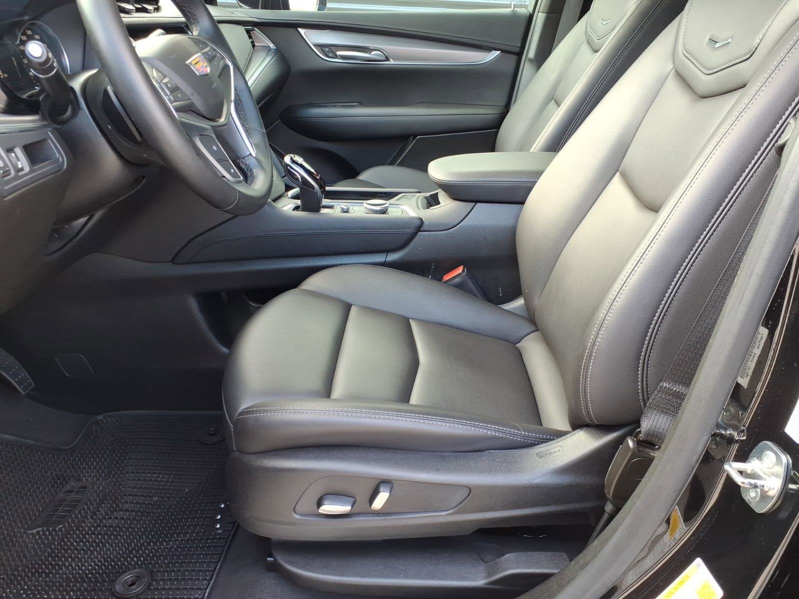 2024 Cadillac XT5 LUXU