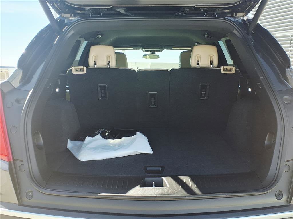 2017 Cadillac XT5 BASE