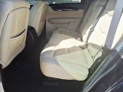 2017 Cadillac XT5 BASE