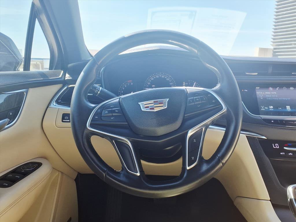 2017 Cadillac XT5 BASE