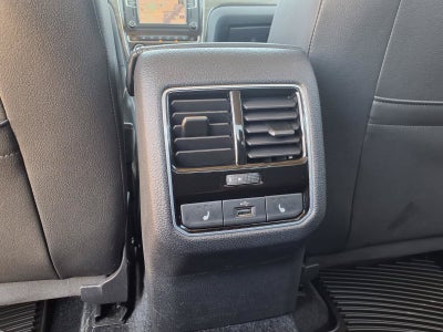 2017 Volkswagen Passat 1.8T SEL Premium
