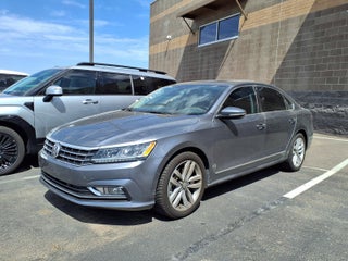 2017 Volkswagen Passat 1.8T SEL Premium