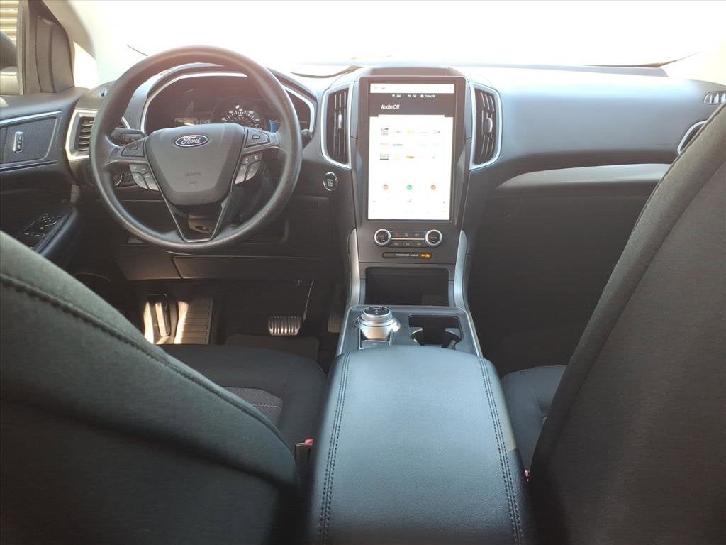 2021 Ford Edge SE
