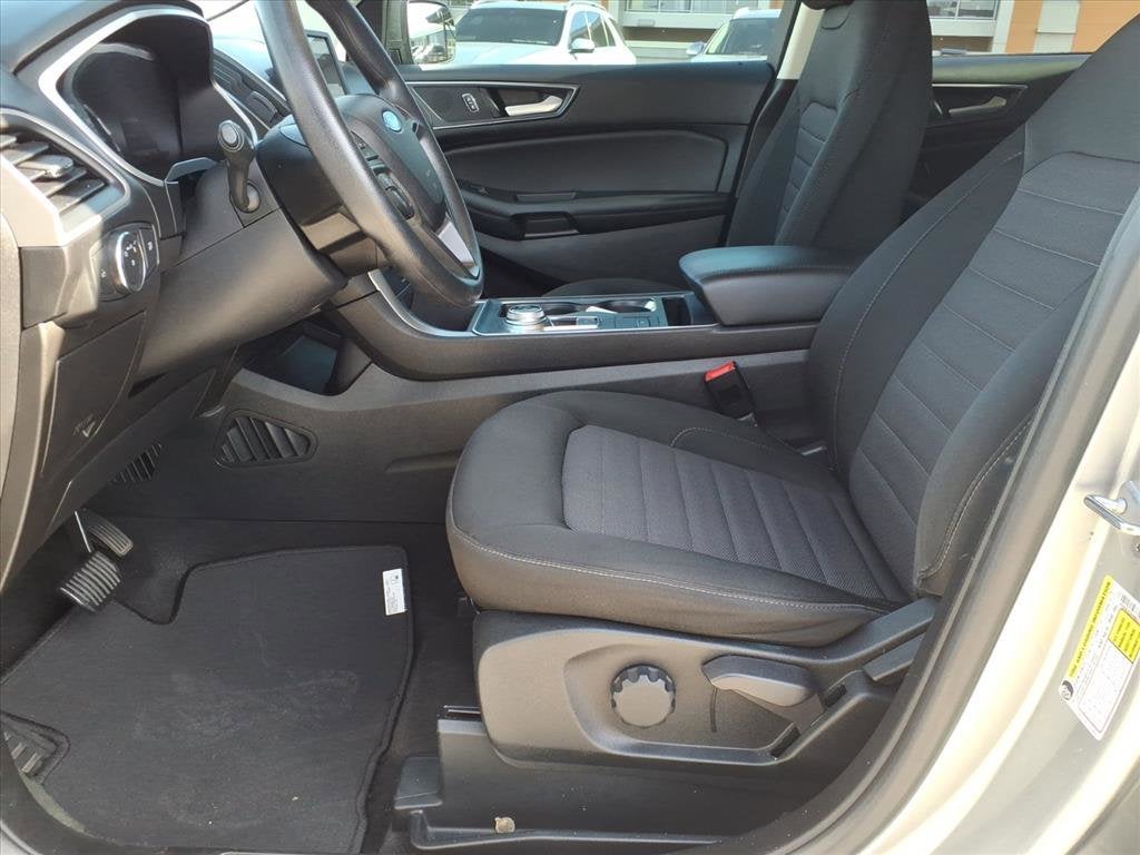 2021 Ford Edge SE