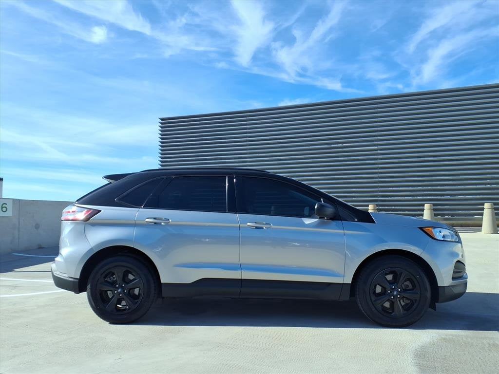 2021 Ford Edge SE