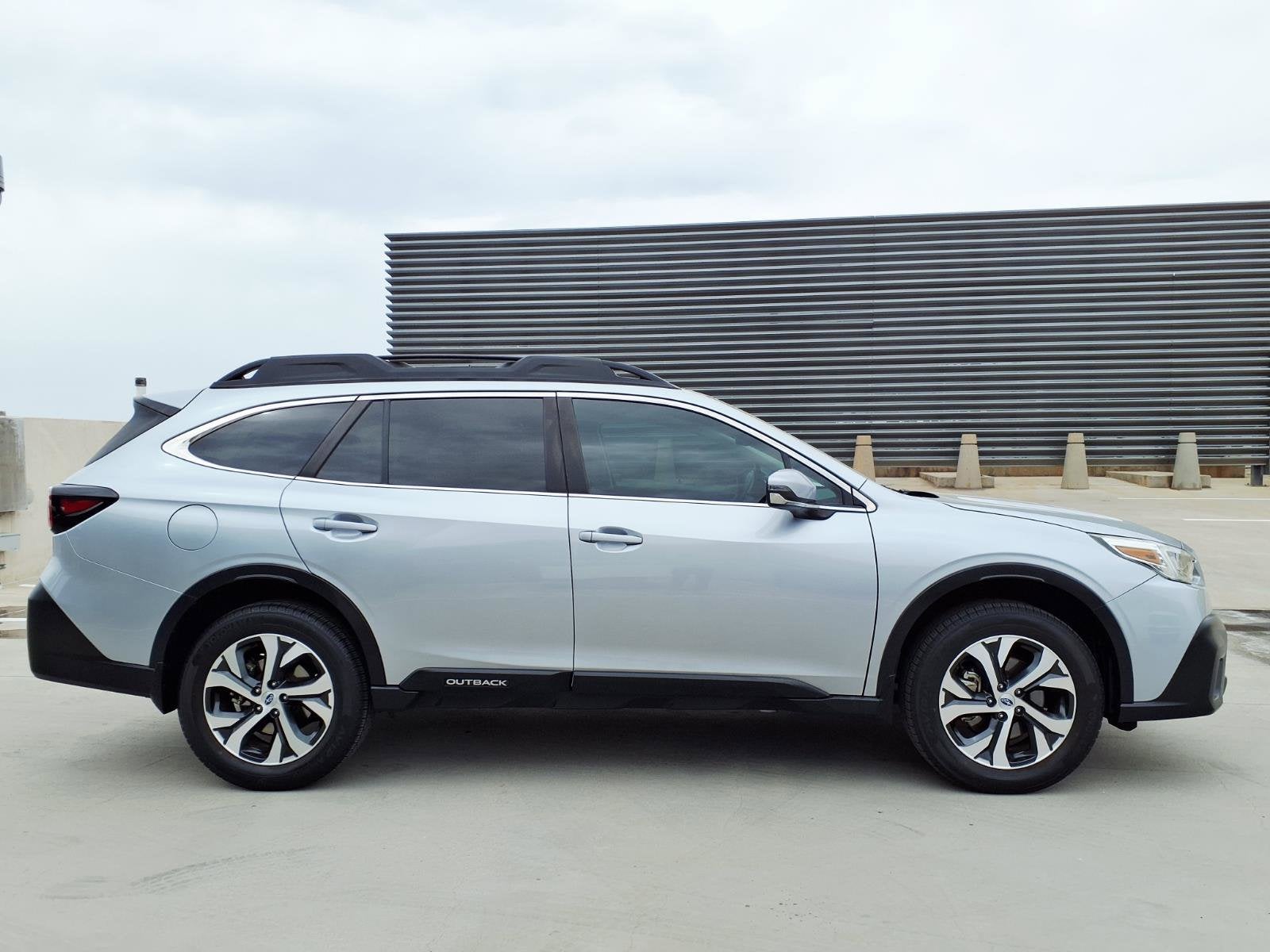 2022 Subaru Outback LIMI