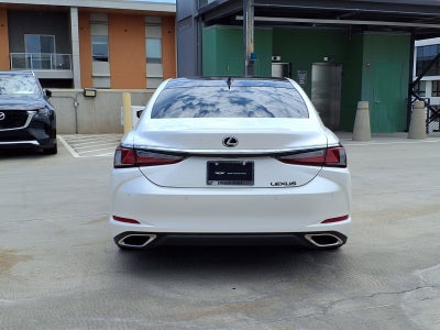 2022 Lexus ES BASE