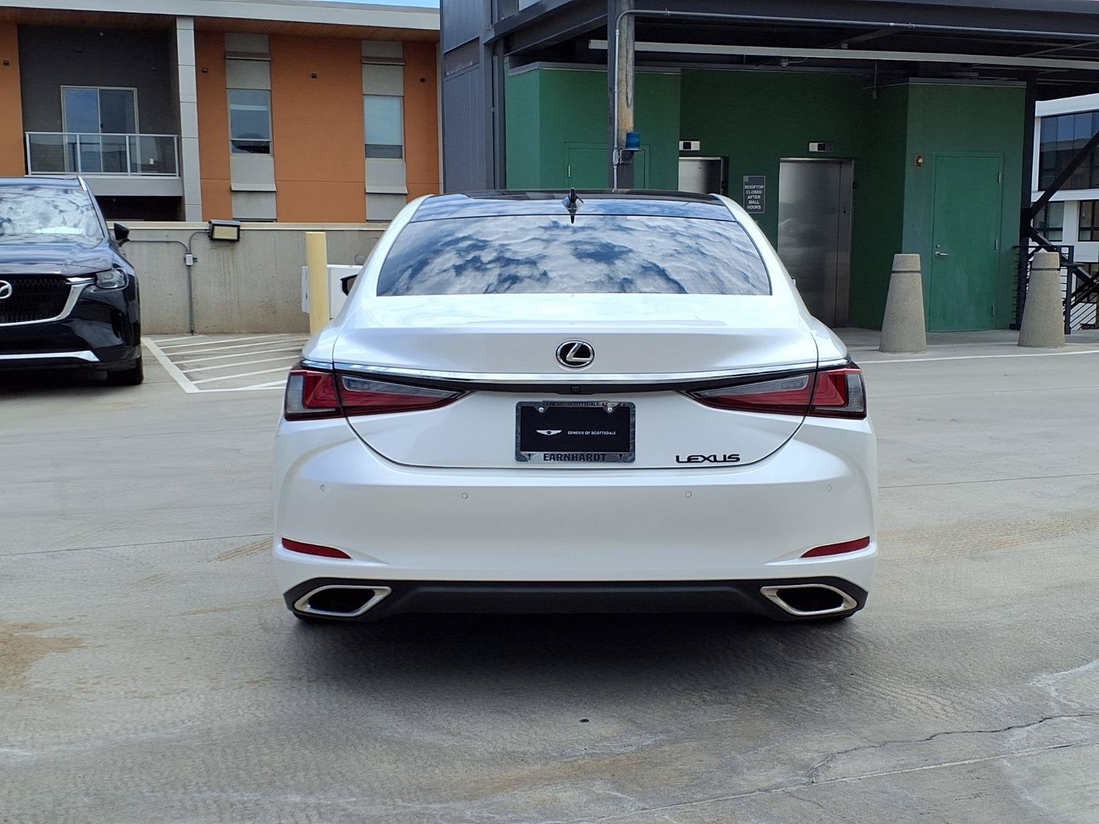 2022 Lexus ES BASE