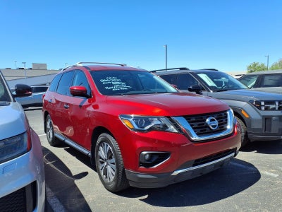 2017 Nissan Pathfinder SL