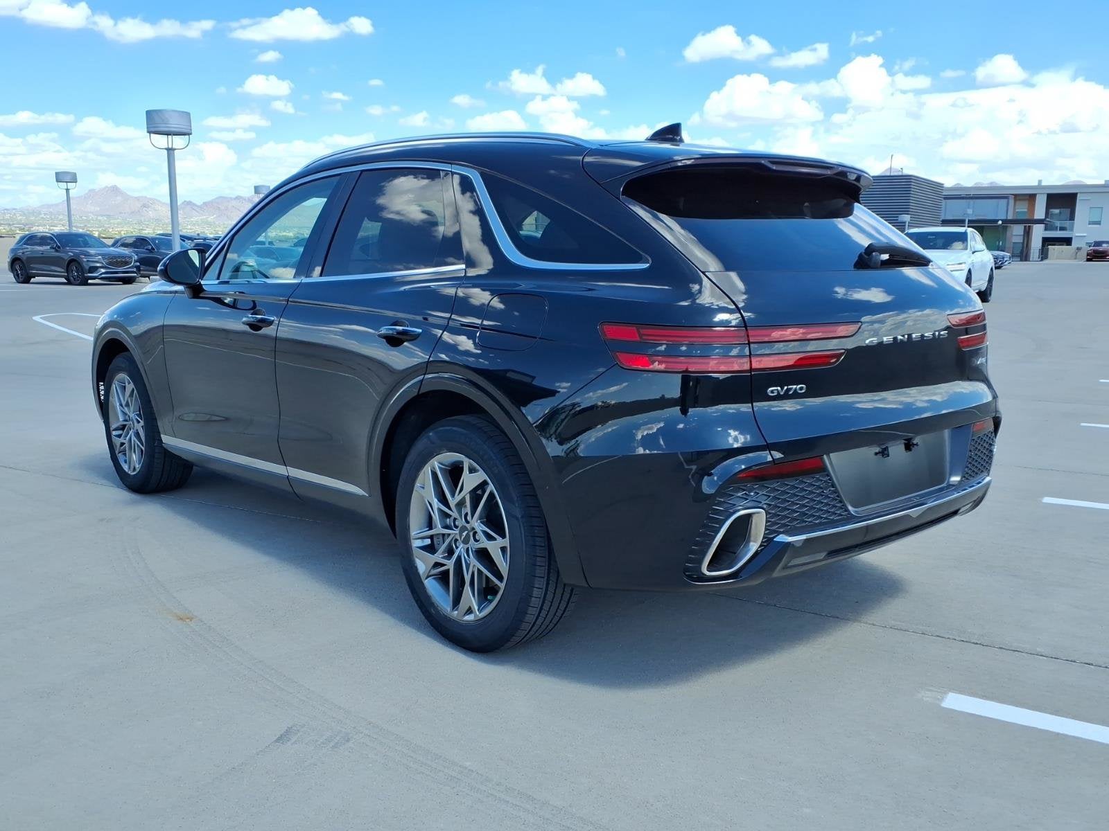 2024 Genesis GV70 2.5T