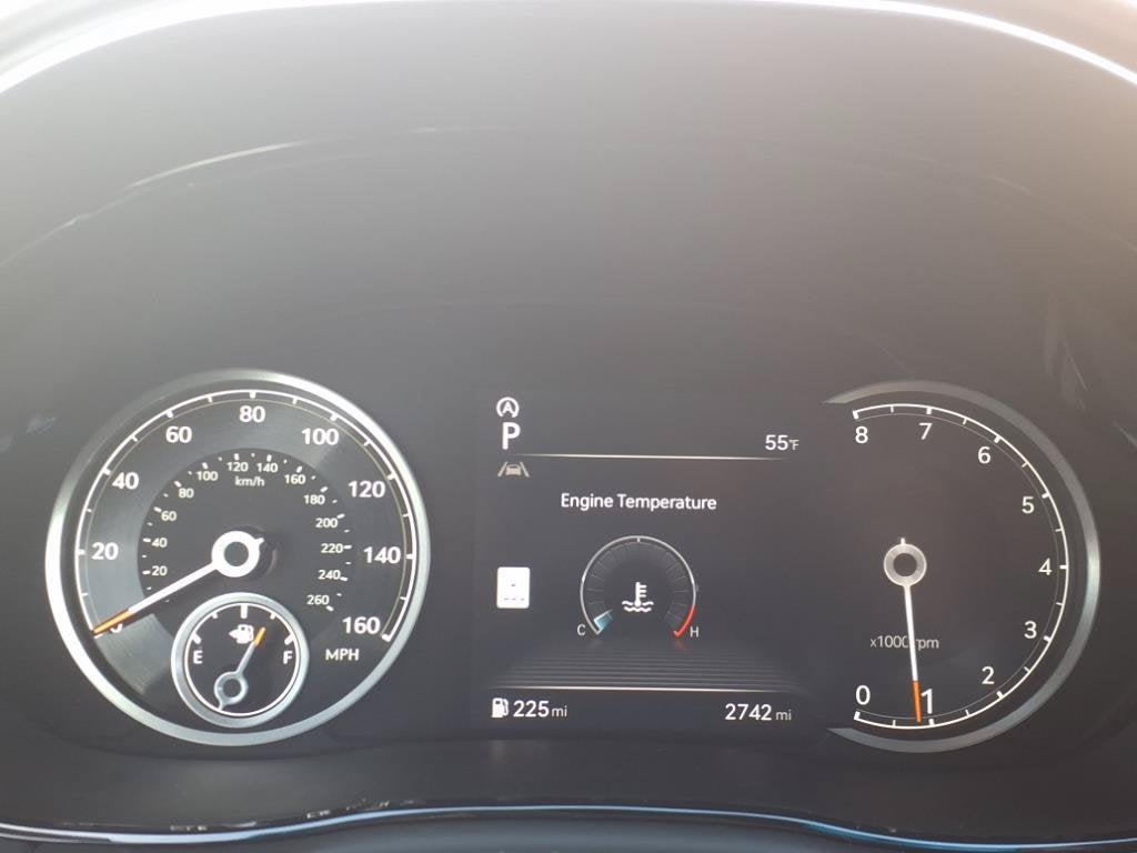 2024 Genesis GV70 Base