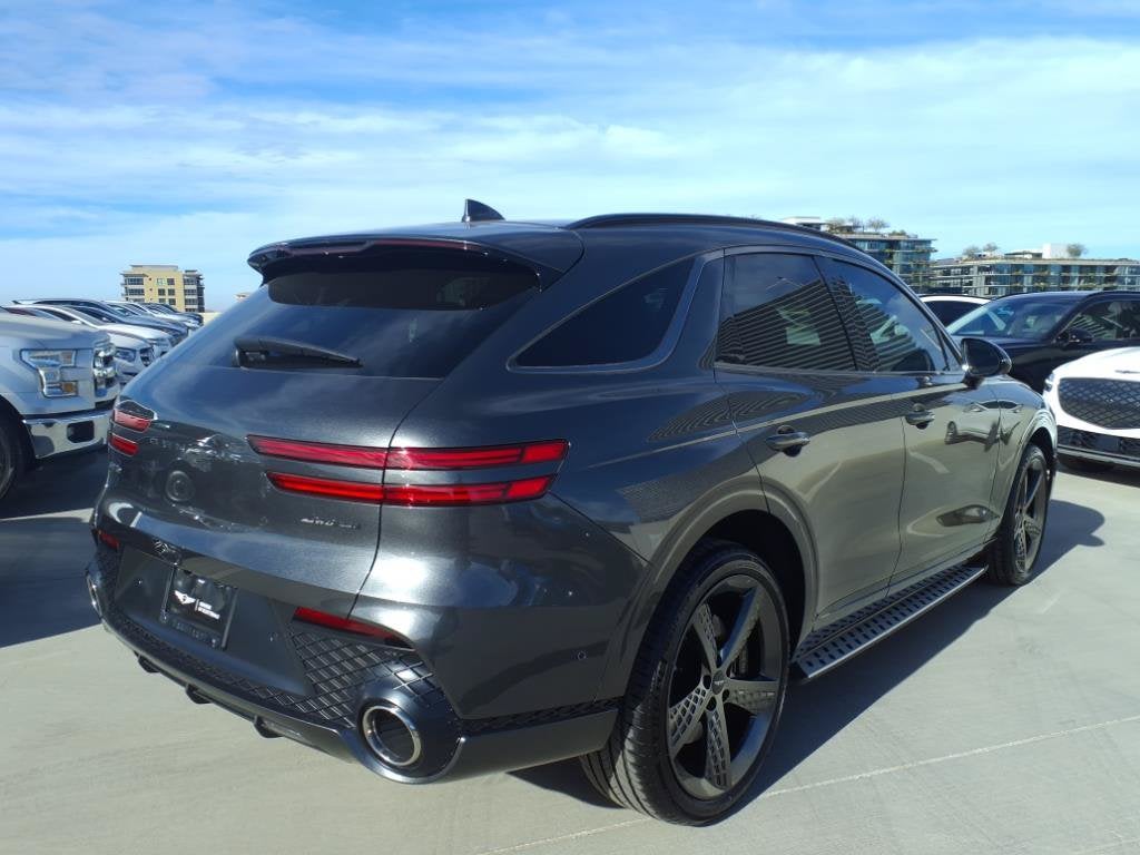 2024 Genesis GV70 Base