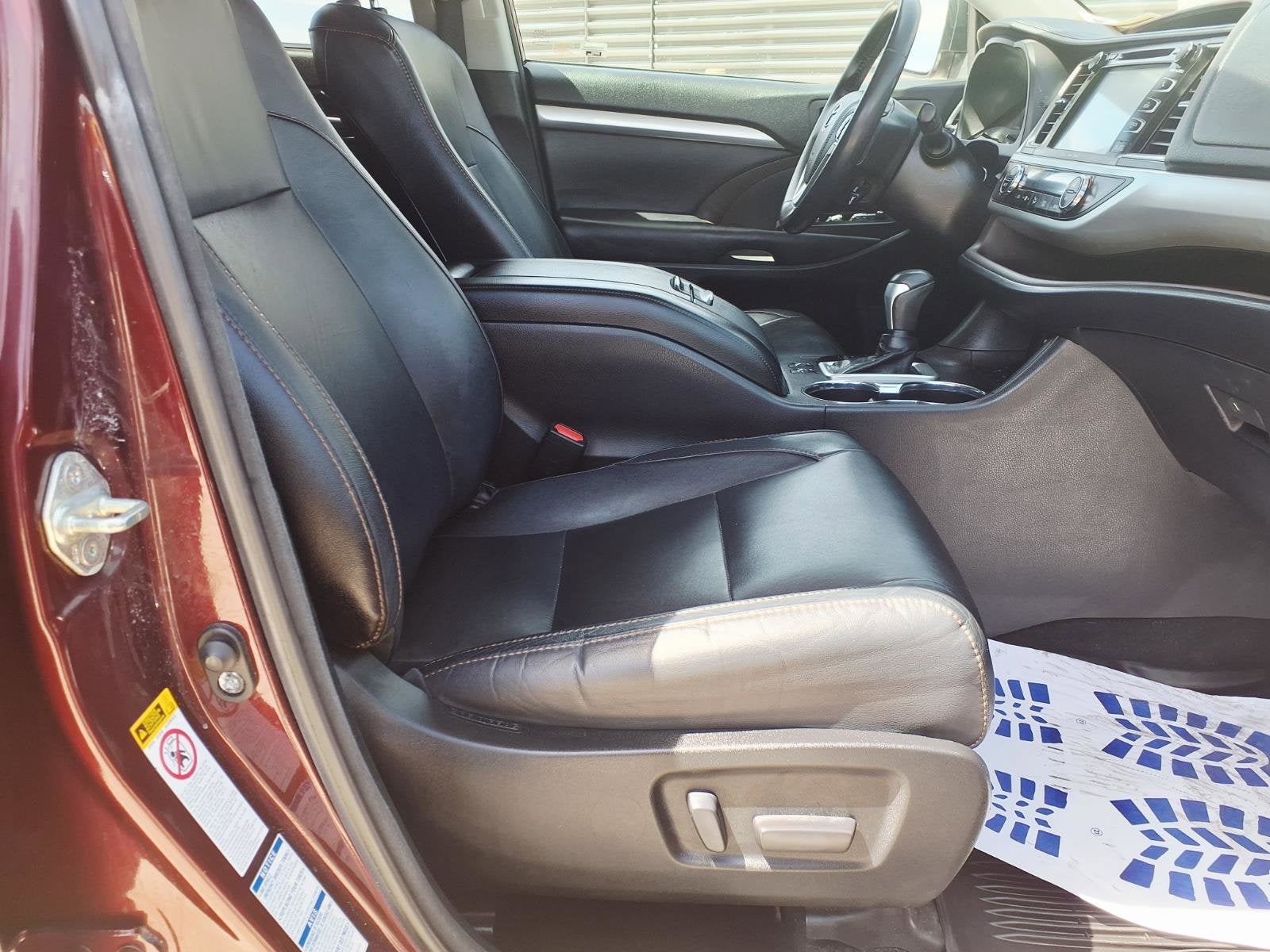 2018 Toyota Highlander Base