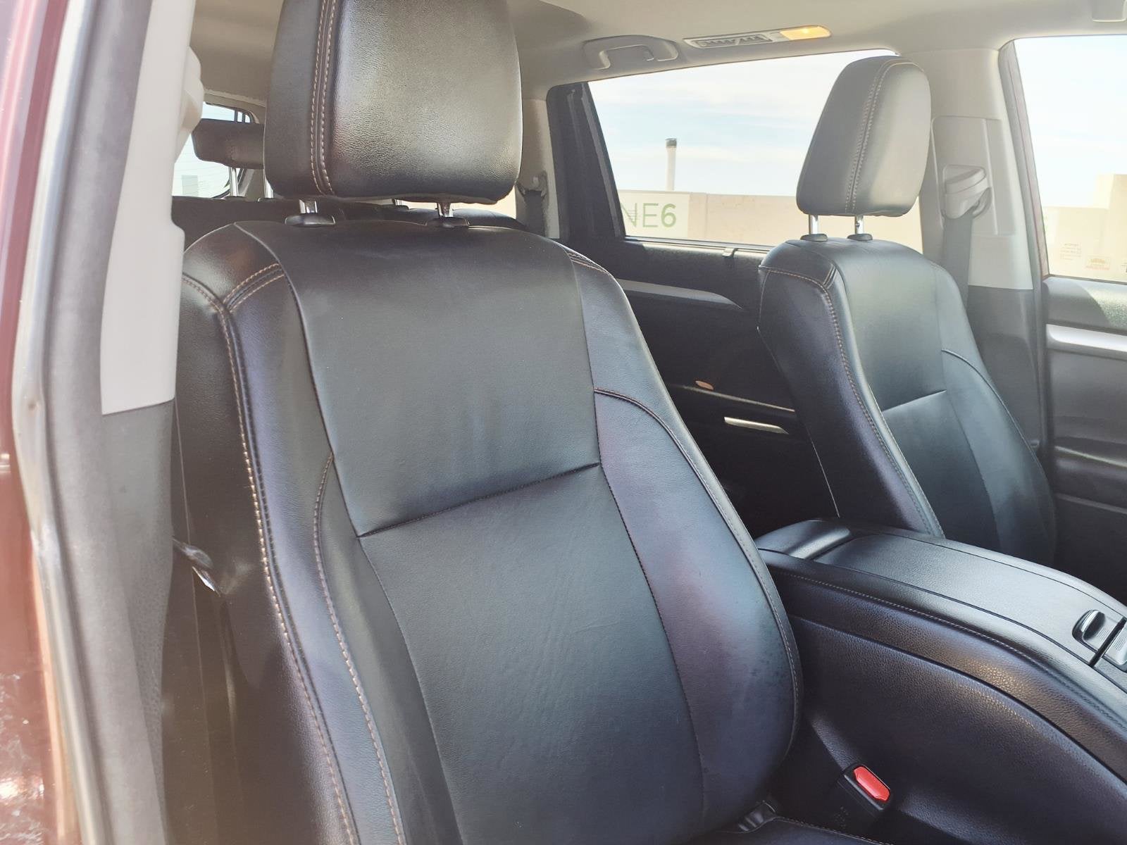 2018 Toyota Highlander Base