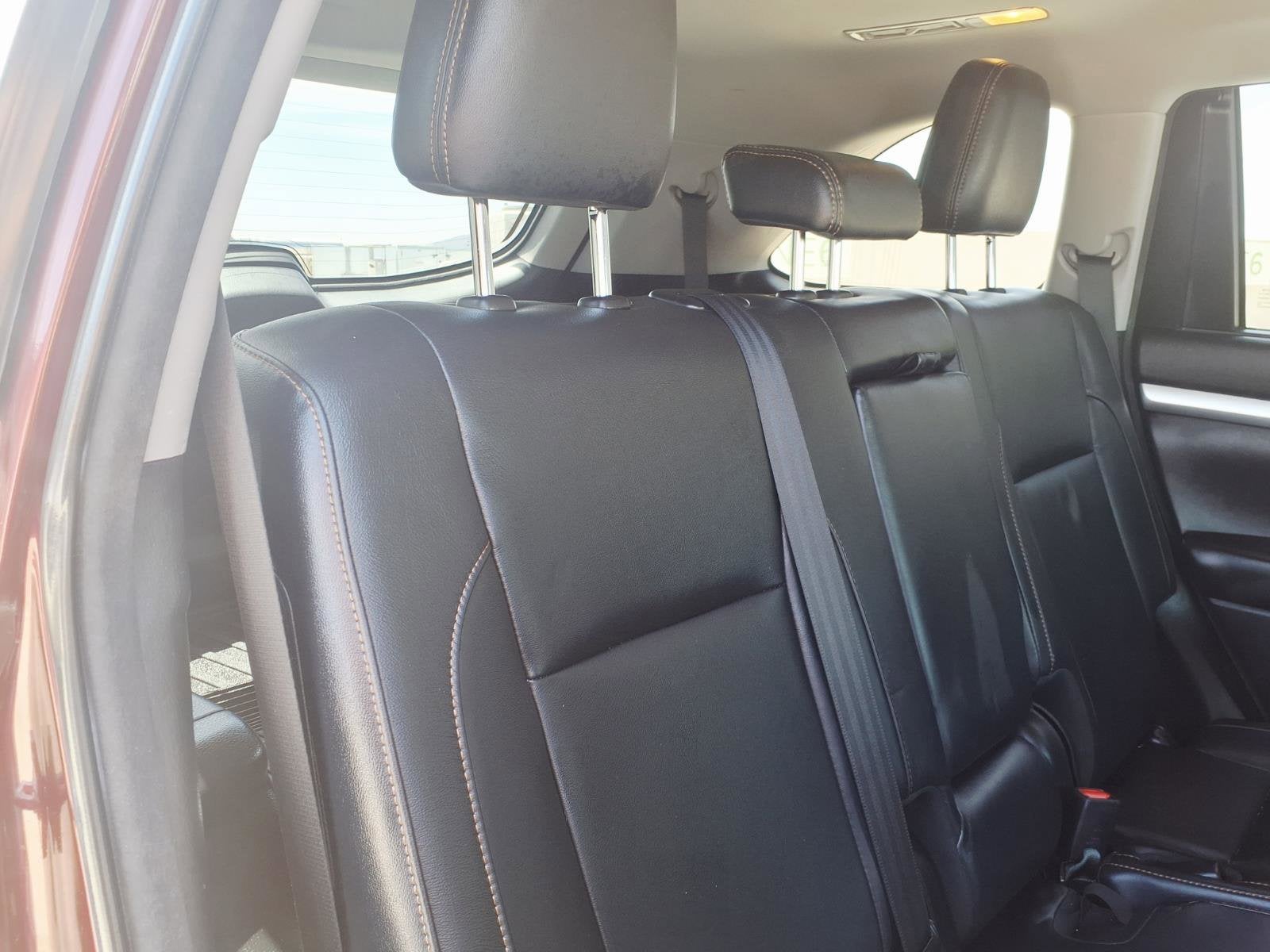 2018 Toyota Highlander Base