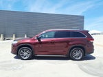 2018 Toyota Highlander Base
