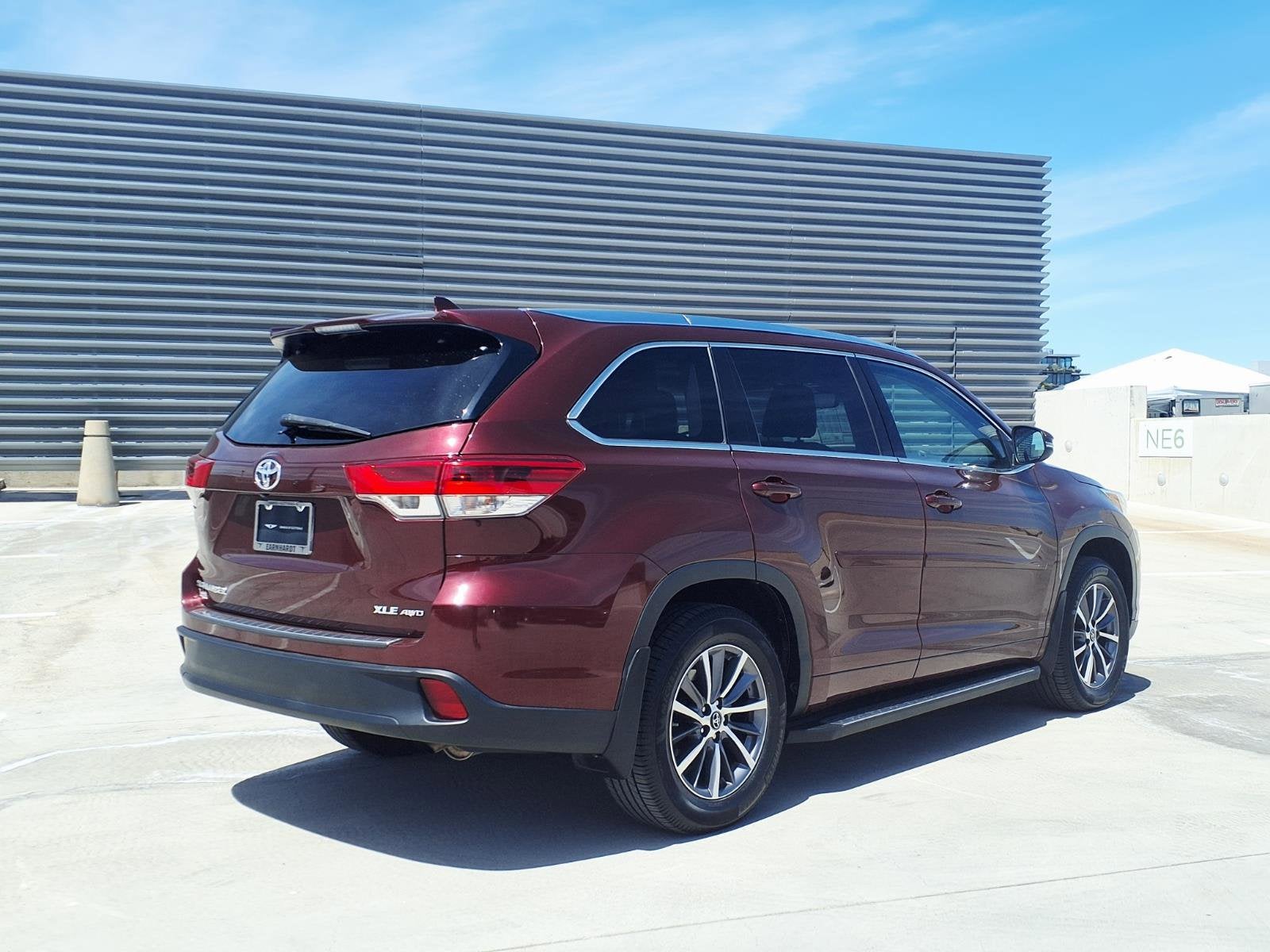 2018 Toyota Highlander Base