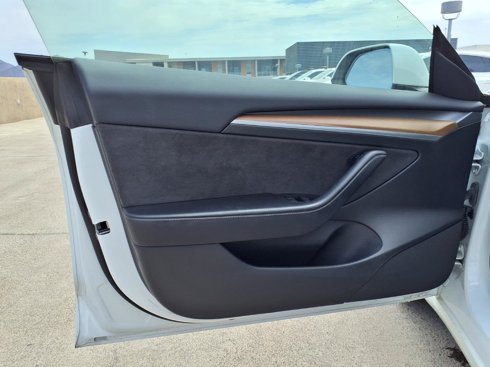 2023 Tesla Model 3 RWD