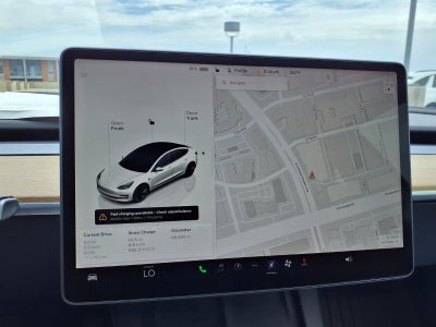 2023 Tesla Model 3 RWD
