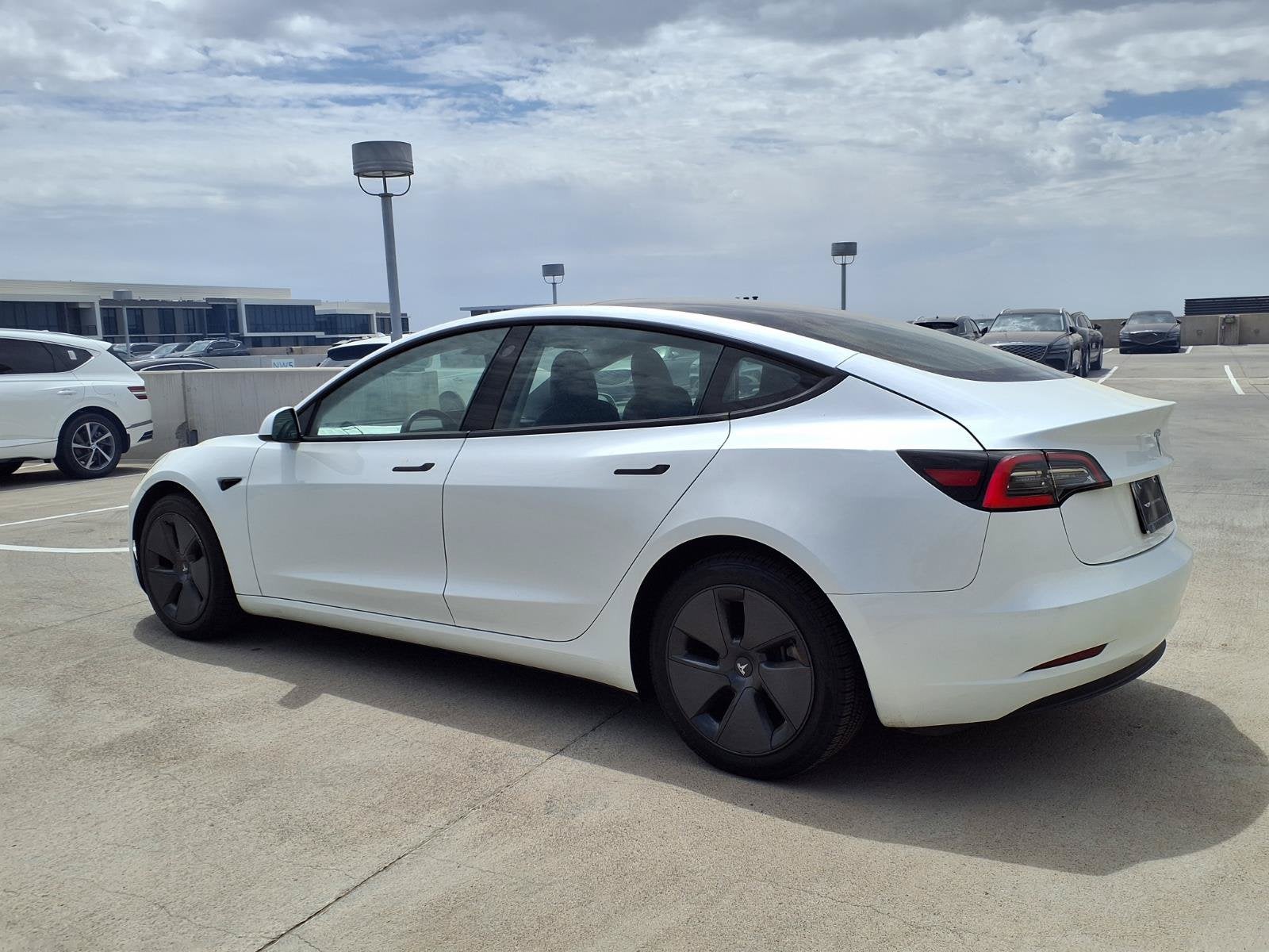 2023 Tesla Model 3 RWD