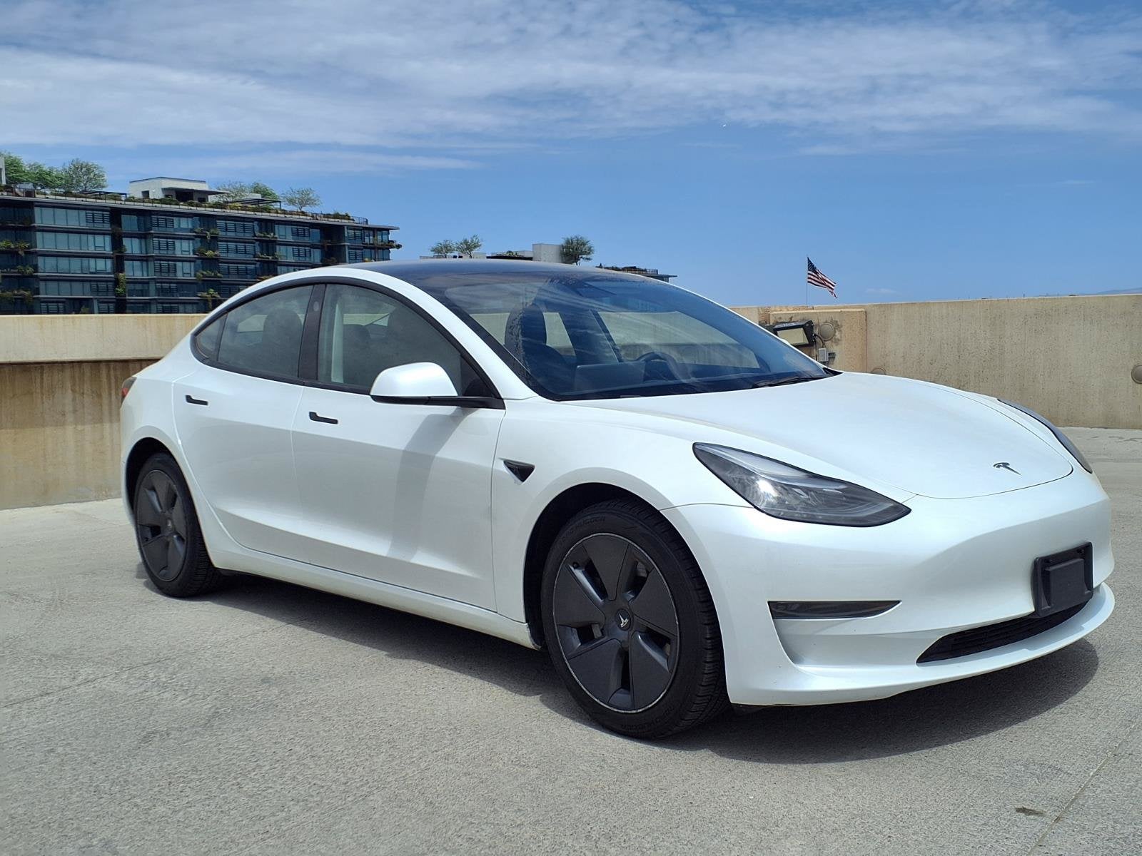 2023 Tesla Model 3 RWD