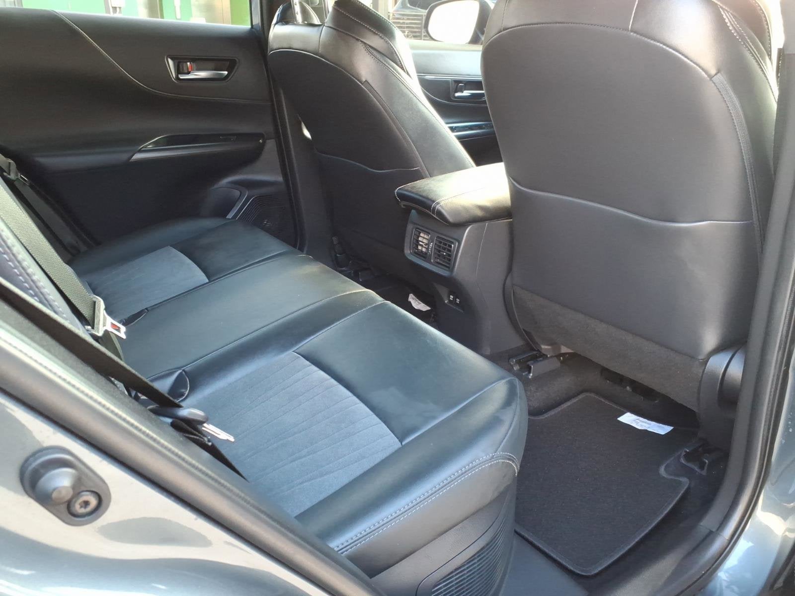 2021 Toyota Venza Base