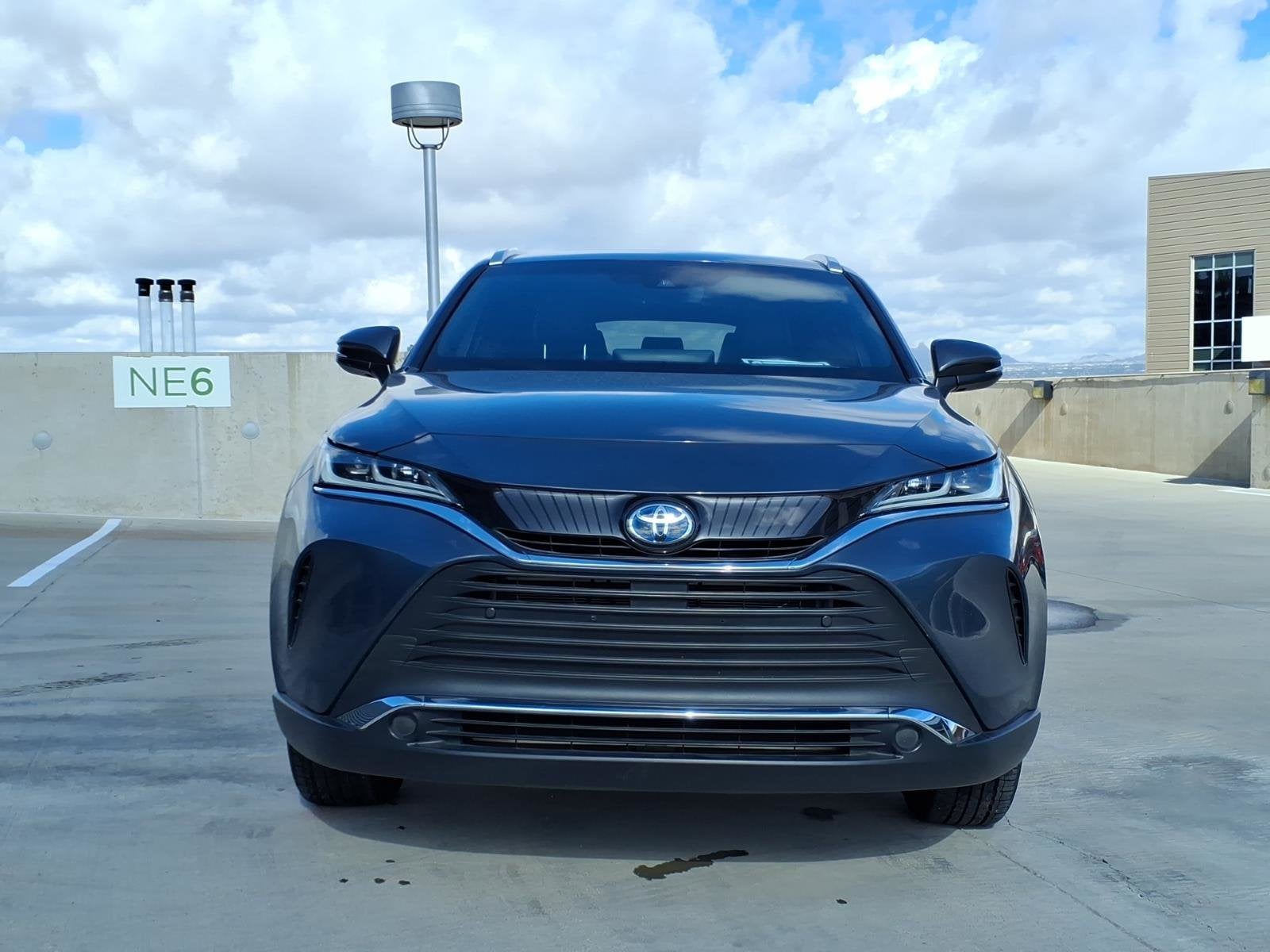 2021 Toyota Venza Base