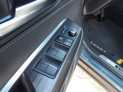 2021 Toyota Venza Base