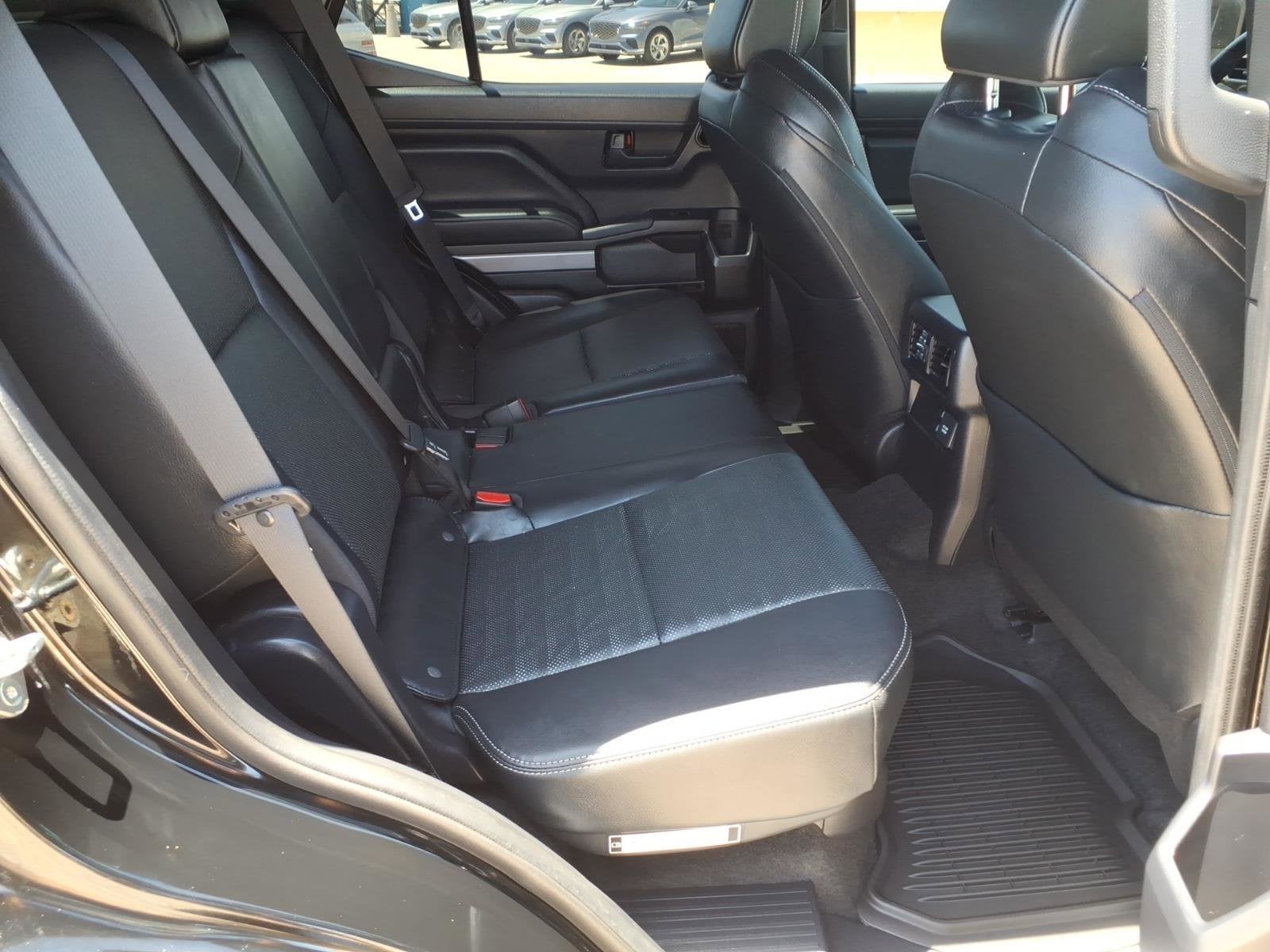 2025 Toyota 4Runner Base
