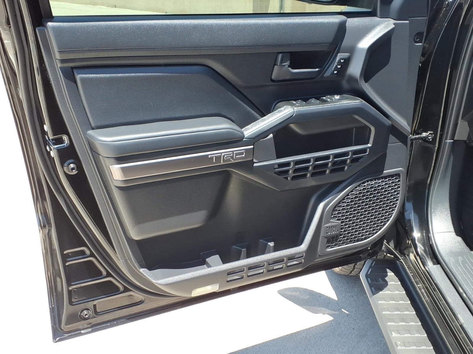 2025 Toyota 4Runner Base