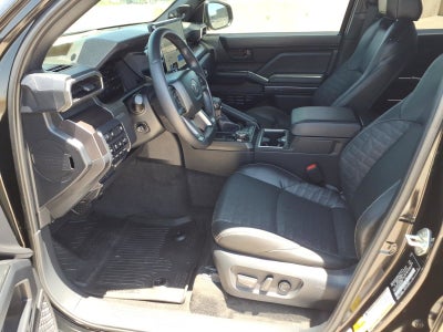 2025 Toyota 4Runner Base
