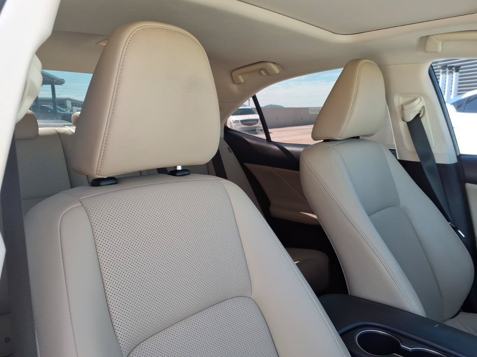 2017 Lexus IS IS Turbo
