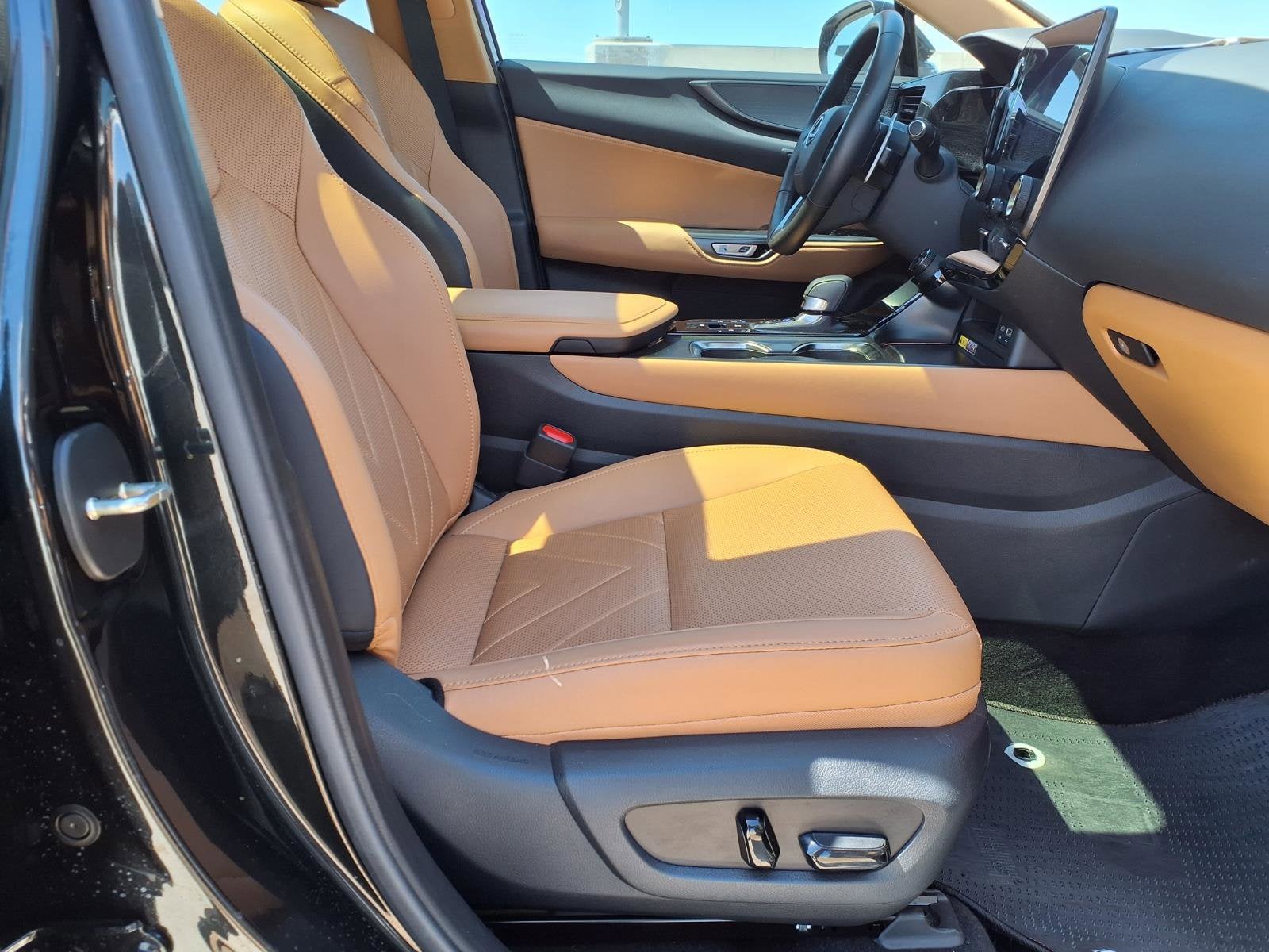 2024 Lexus NX LUXU