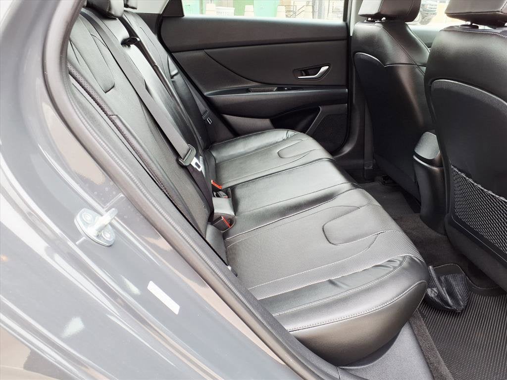 2023 Hyundai Elantra LIMI