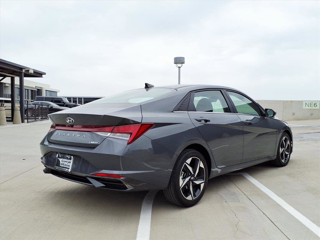 2023 Hyundai Elantra LIMI
