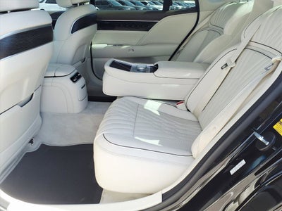 2023 Genesis G90 BASE