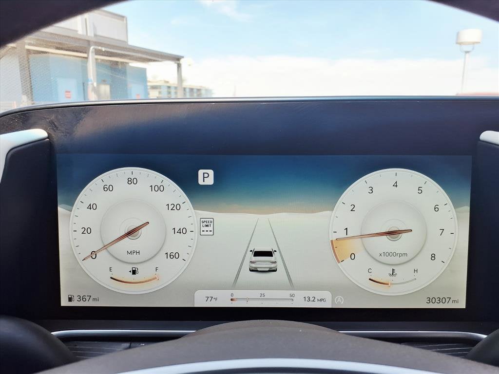 2023 Genesis G90 BASE