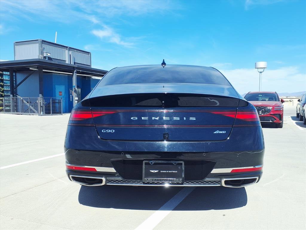 2023 Genesis G90 BASE