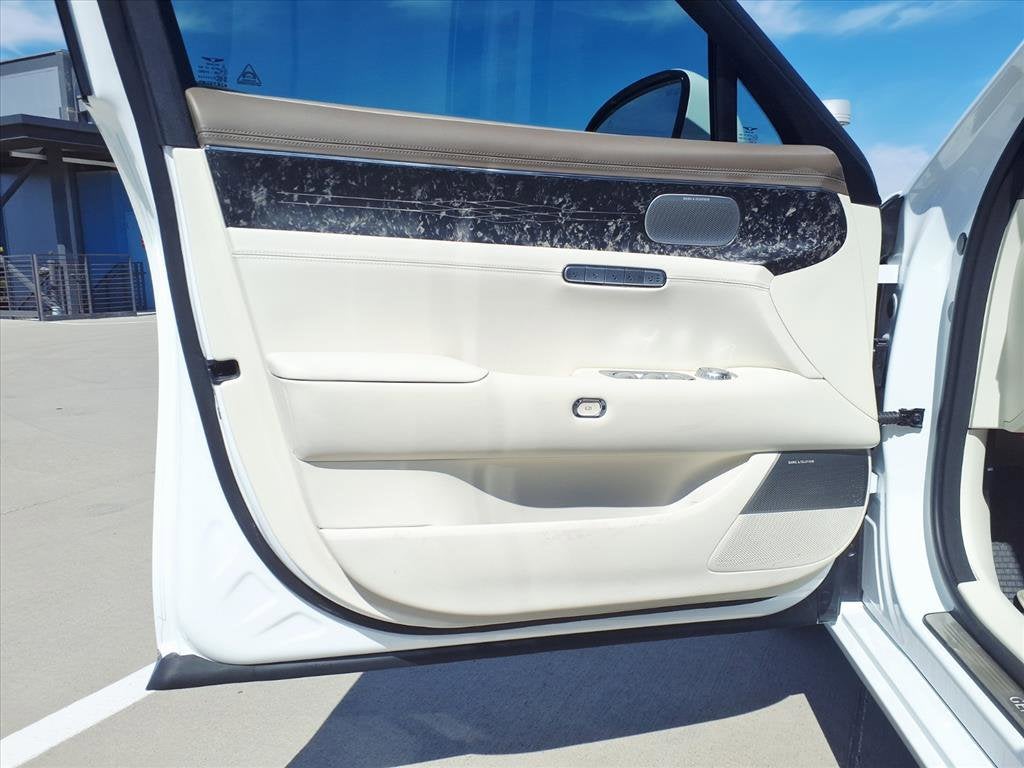 2024 Genesis G90 ESC