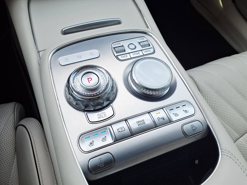 2024 Genesis G90 ESC