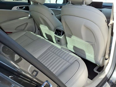 2026 Genesis G70 2.5T Prestige