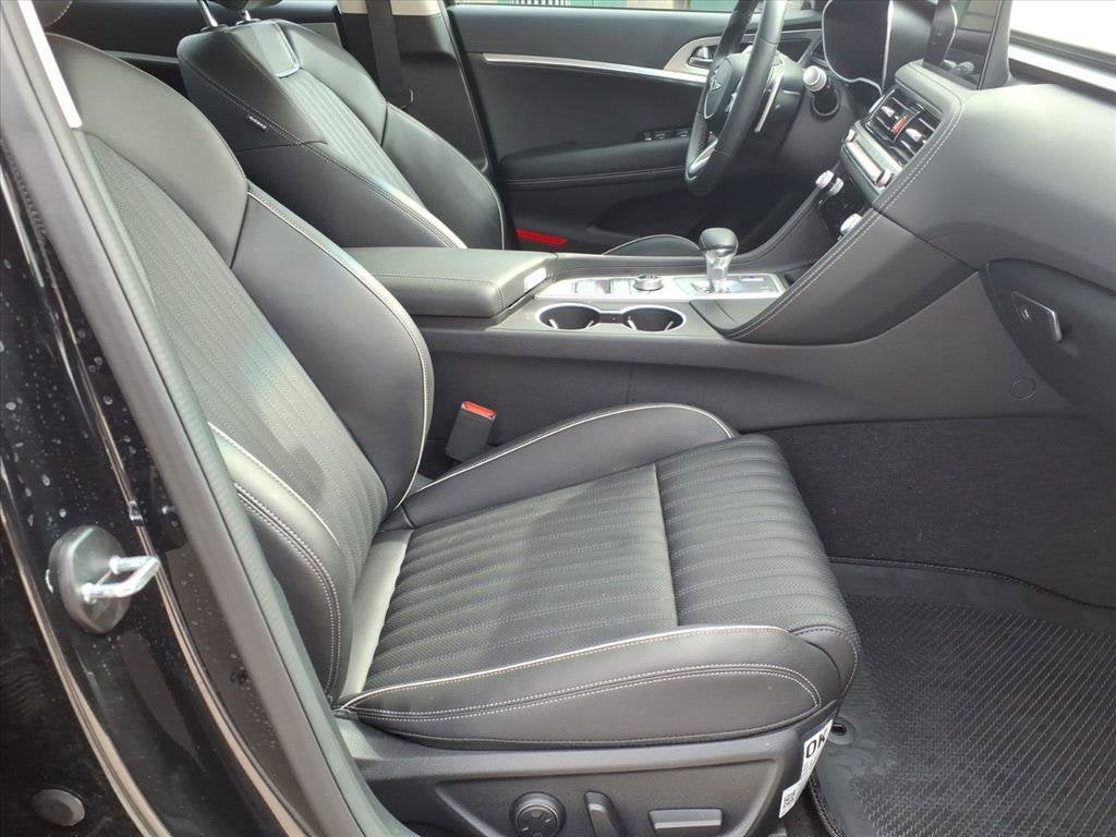 2026 Genesis G70 2.5T Prestige