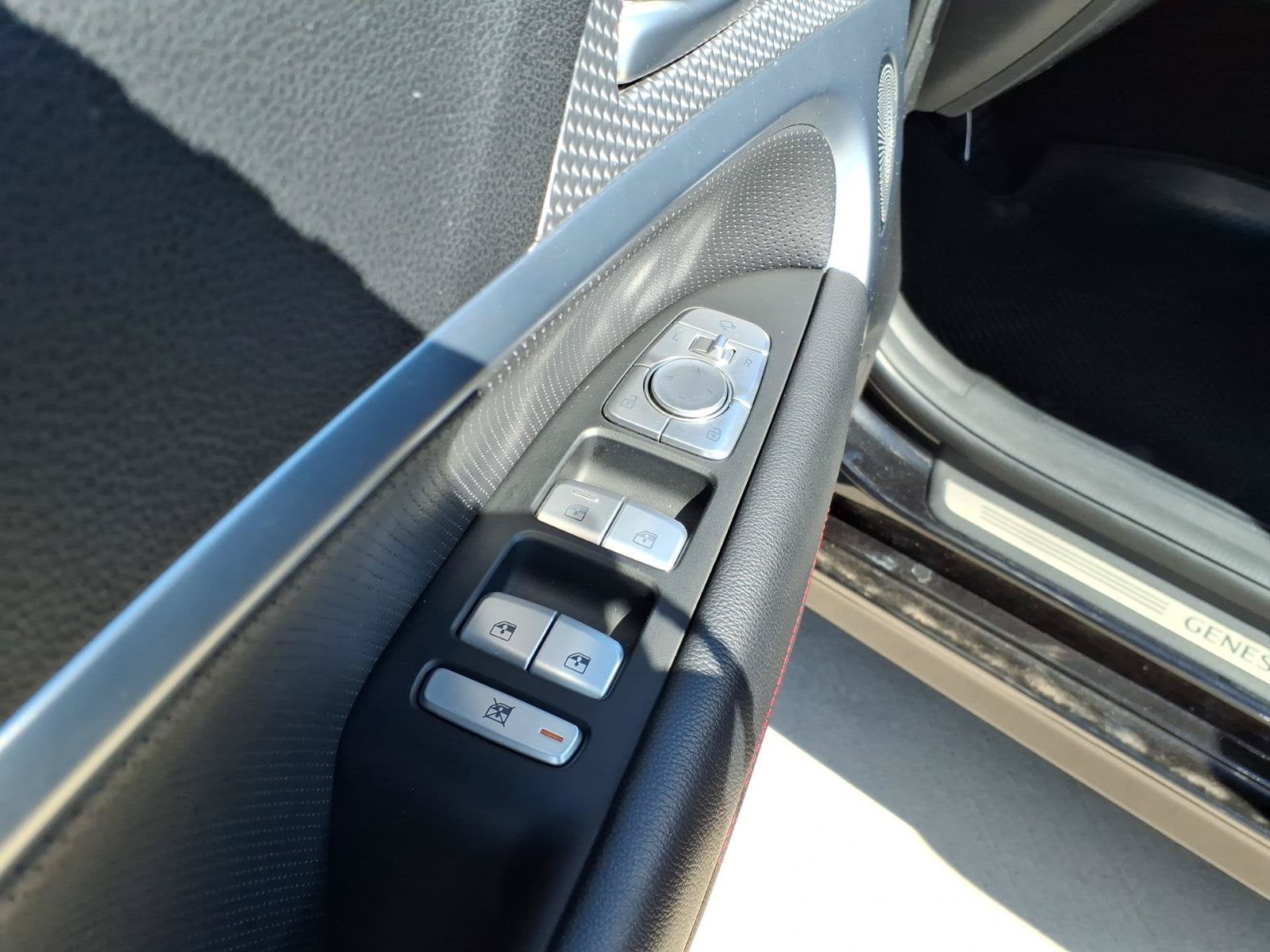 2023 Genesis G70 3.3T