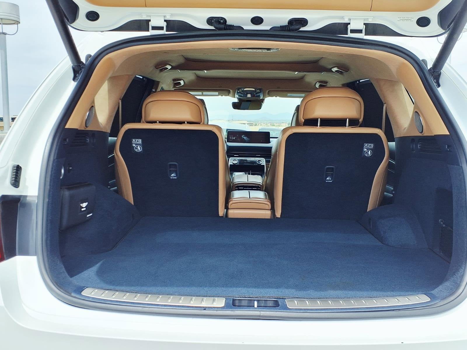 2022 Genesis GV80 Prestige Signature