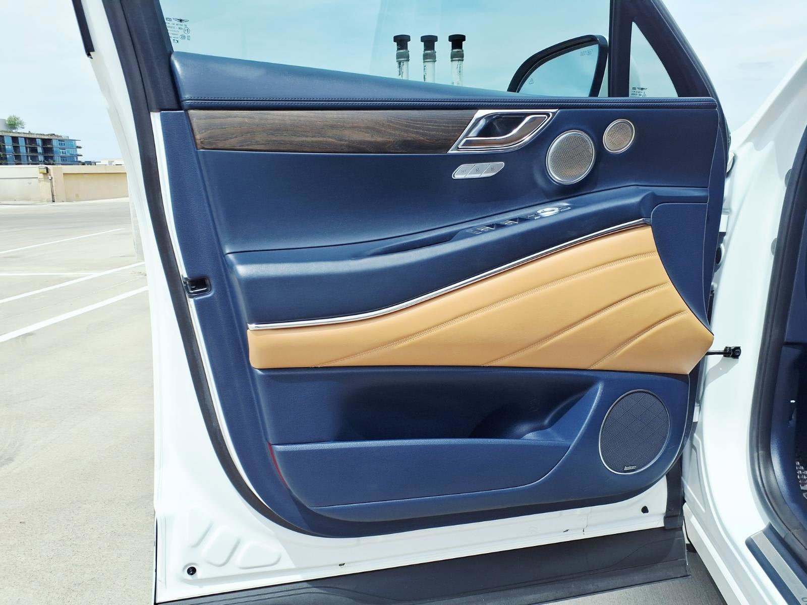 2022 Genesis GV80 Prestige Signature