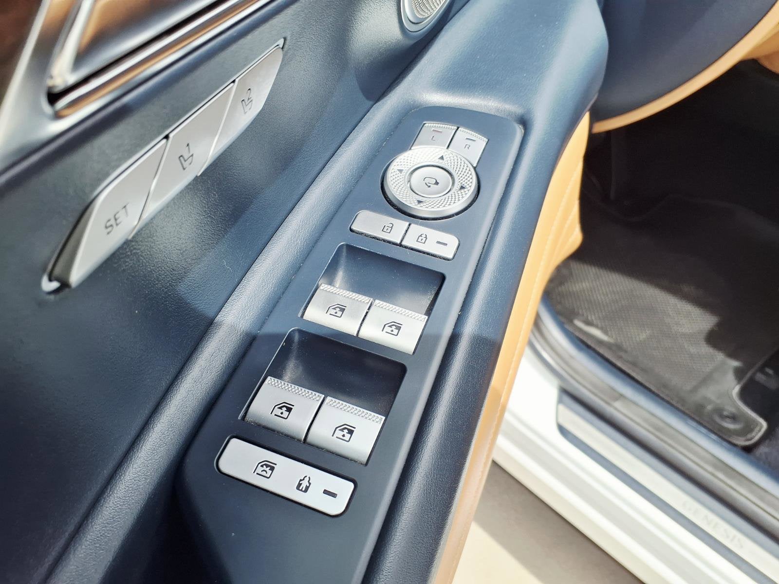 2022 Genesis GV80 Prestige Signature