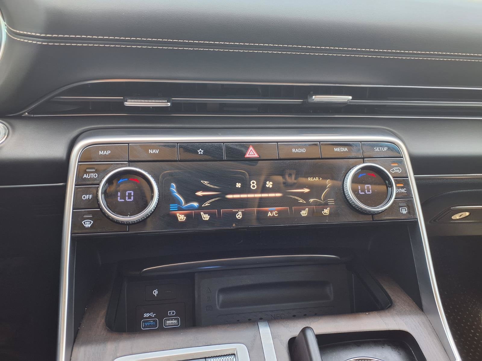 2024 Genesis GV80 Prestige Signature