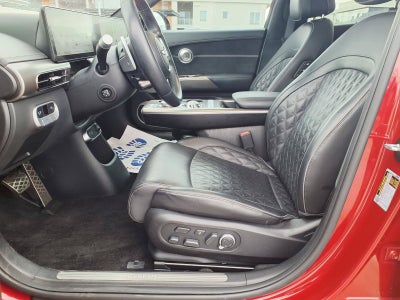 2023 Genesis GV60 PERFORM