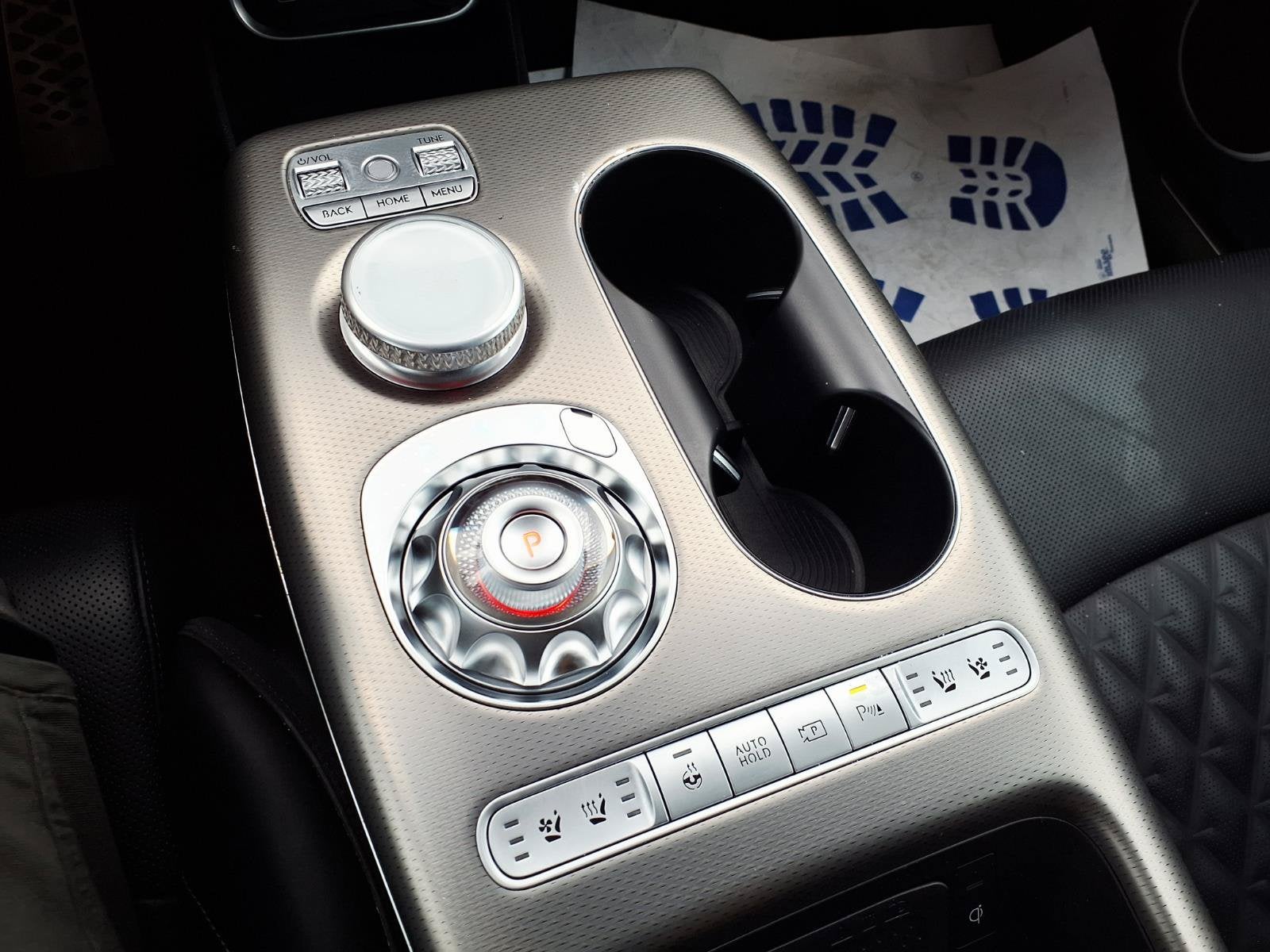 2023 Genesis GV60 PERFORM